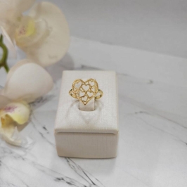 Anel coracao com varios coracoes