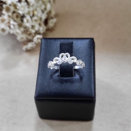 Anel  tiara de coracao com zirconia  prata 925