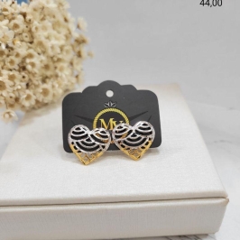 Brinco ourinho coracao vazado trabalhado banhado a ouro 18k