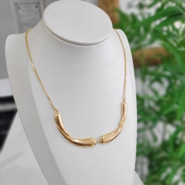 Colar gotas invertidas organico banhado no ouro 18k