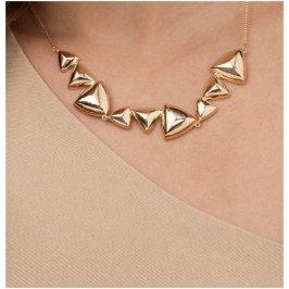 Colar triangulos banhado no ouro 18k