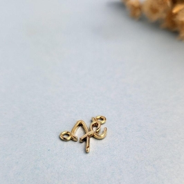 PINGENTE FÉ PEQUENO BANHADO A OURO 18K