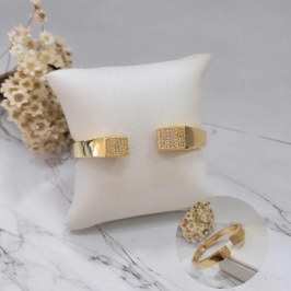 Bracelete luxo pontas cravejadas banhado a ouro 18k