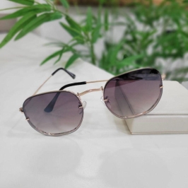 Oculos oval marrom armacao na prata