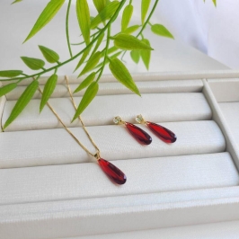 CONJUNTO GOTA LONGA VERMELHA