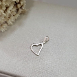 PINGENTE CORACAO TORTO