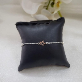 PULSEIRA COM BOLINHAS E 1 ESTRELA PRATA 20CM
