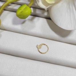 PIERCING FOLHINHA CRAVEJADA BANHADO A OURO 18K