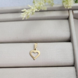 PINGENTE CORAÇÃO VAZADO BANHADO A OURO 18K