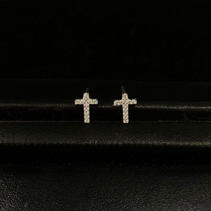 Brinco cruz pequena toda cravejada prata 925