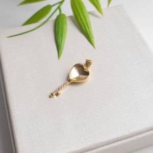 PINGENTE CHAVE CRAVEJADA BANHADA A OURO 18K
