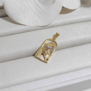 PINGENTE CRUZ COM CRISTO BANHADO A OURO 18K