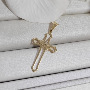 PINGENTE CRUZ COM NOME JESUS BANHADO A OURO 18K