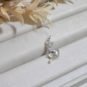 PINGENTE DE PRATA 925 GATO LISO