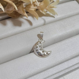 PINGENTE DE PRATA 925 MEIA LUA COM ESTRELAS