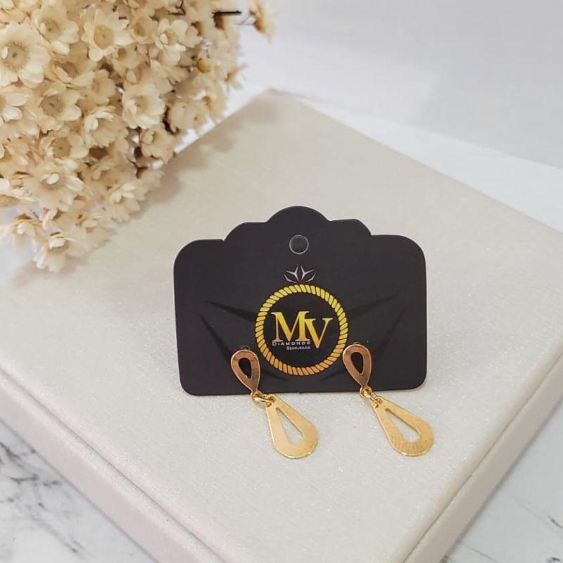 Brinco dois elos em forma de gota vazada banhado a ouro 18k