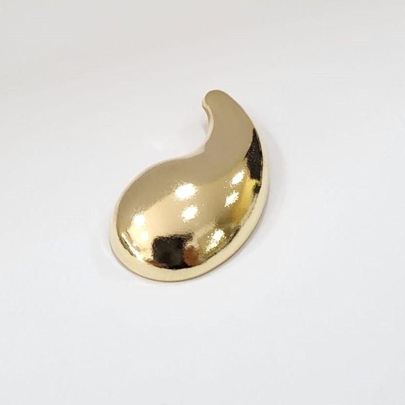 Pingente gota torta grande liso banhado a ouro 18k