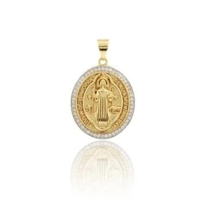 PINGENTE SAO BENTO CRAVEJADO BANHADO A OURO 18K