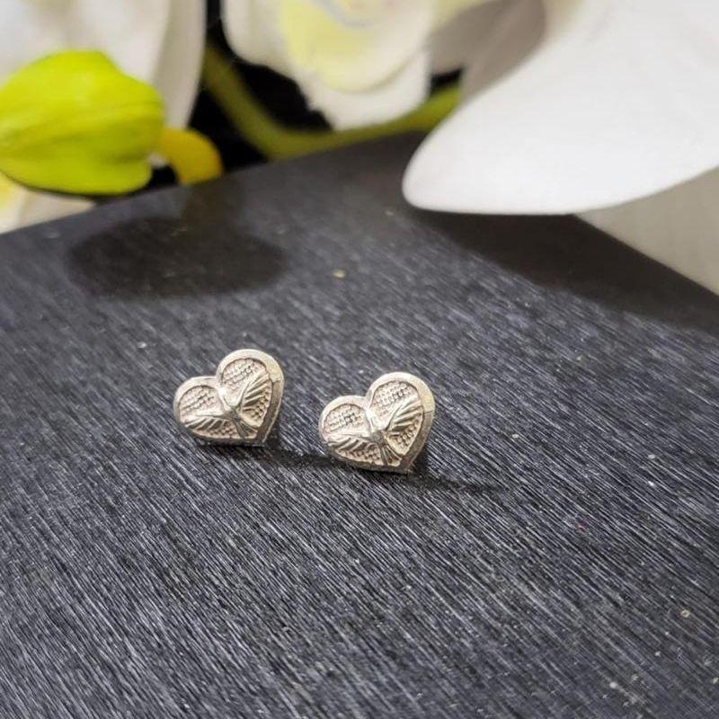 BRINCO CORAÇÃO ESPIRITO SANTO PRATA 925