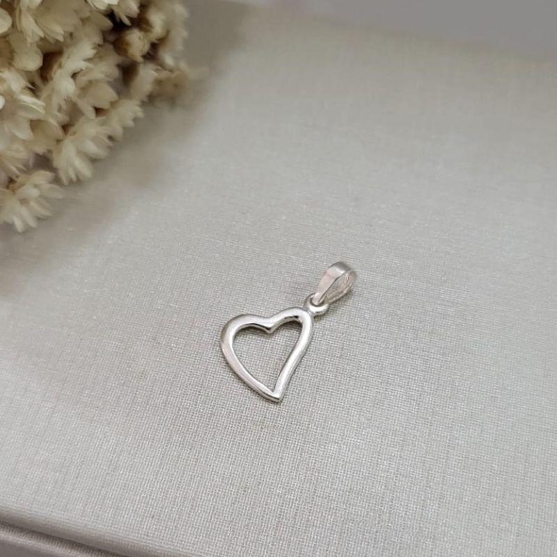 PINGENTE CORACAO TORTO