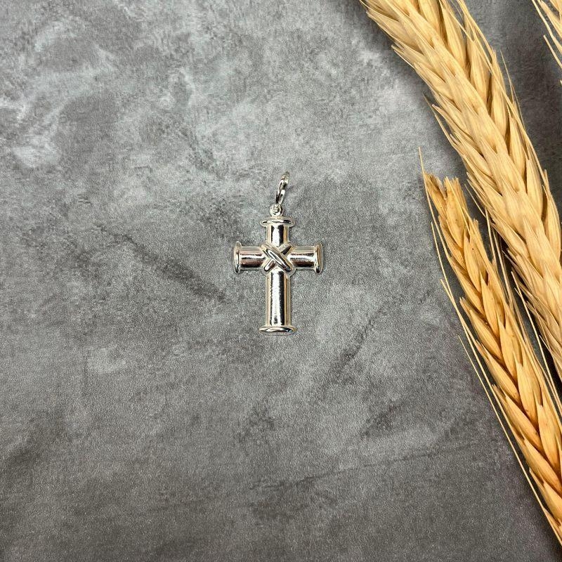 Pingente cruz larga amarrada no meio prata 925