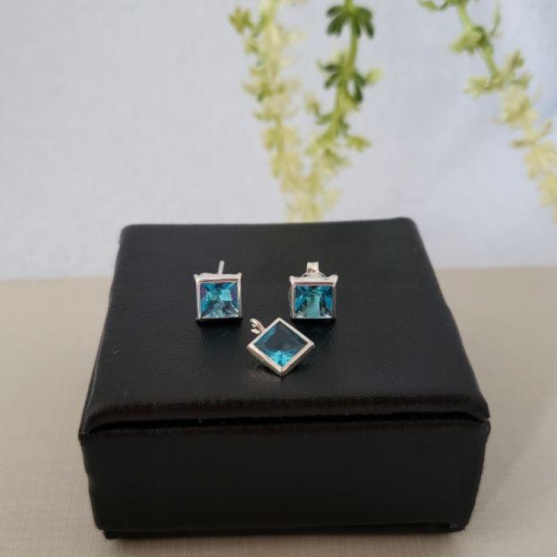 CONJUNTO PEDRA AZUL PISCINA PRATA