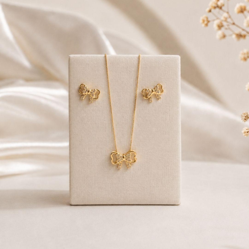 CONJUNTO LAÇO CRAVEJADO