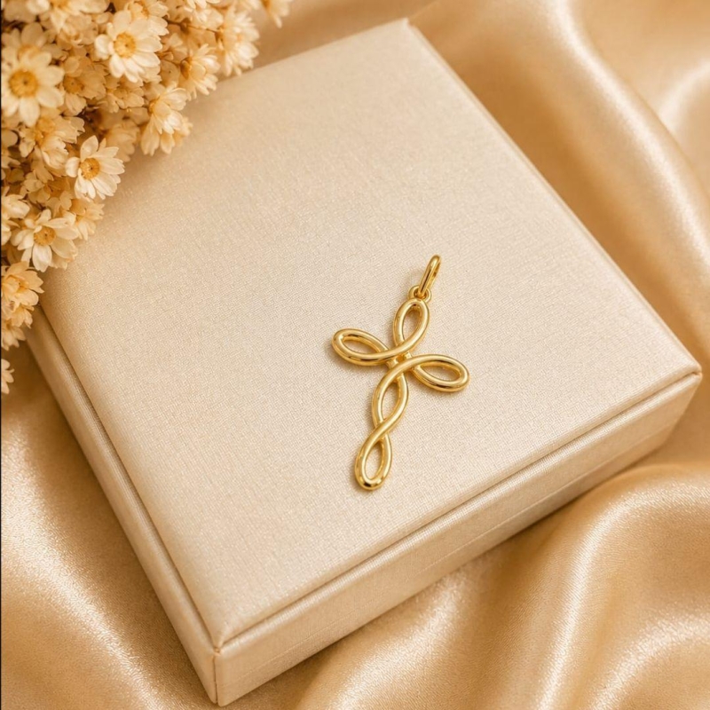 PINGENTE CRUZ VAZADA BANHADA A OURO 18K