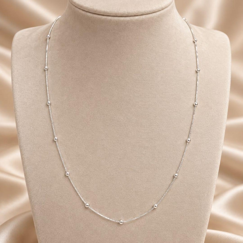 Chocker com bolinhas
