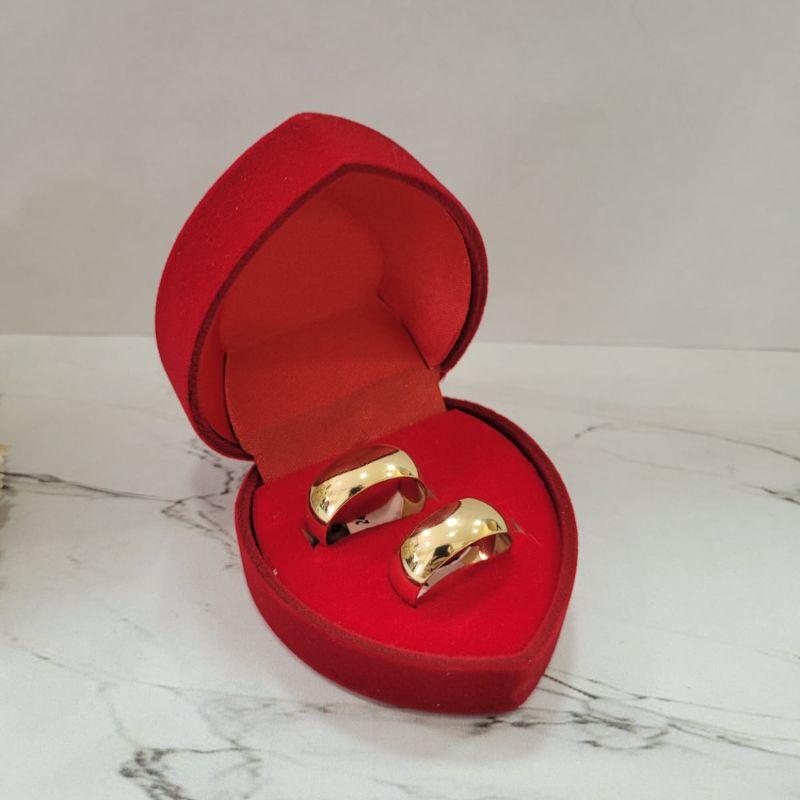Alianca anatomica lisa grossa banhada a ouro 18k