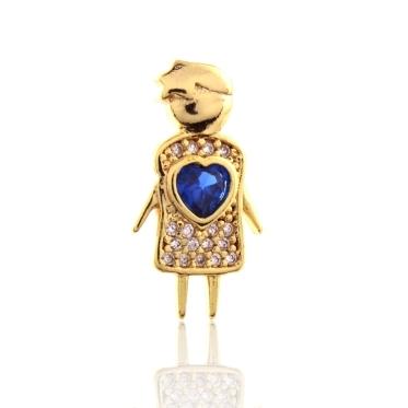 PINGENTE MENINO CRAVEJADO COM CORAÇÃO COR AZUL SAFIRA BANHADO A OURO 18K