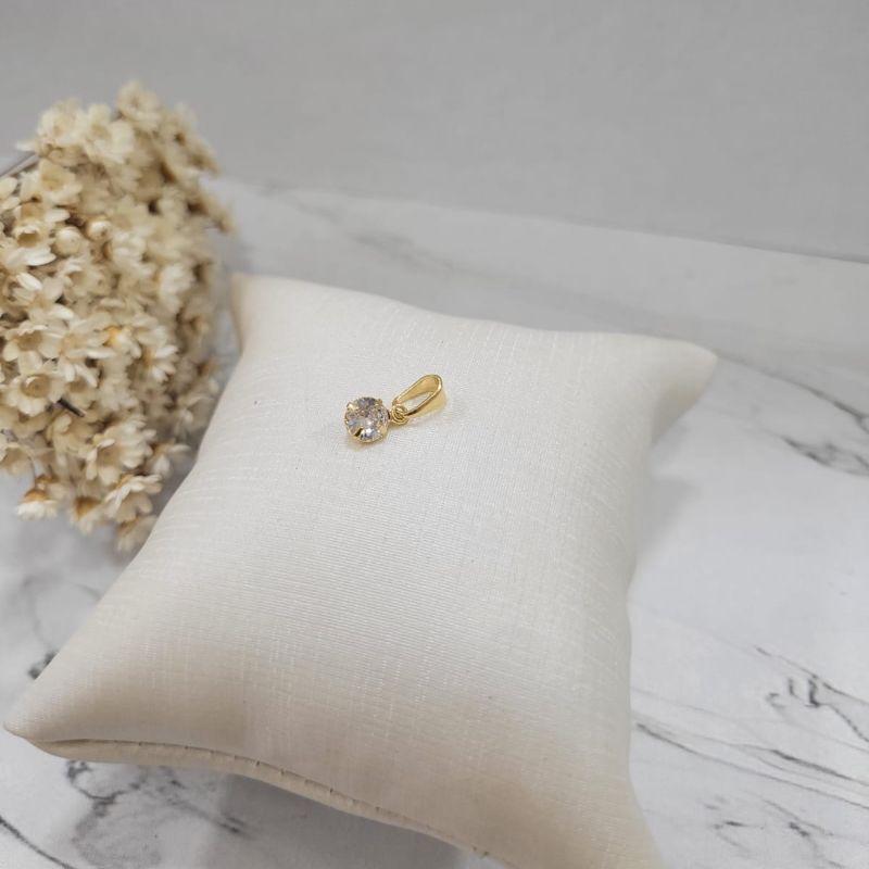 PINGENTE RIVOLI PONTO LUZ BANHADO A OURO 18K