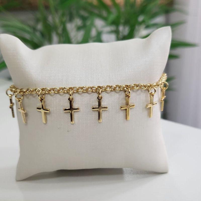 PULSEIRA COM PINGENTE CRUZ BANHADO A OURO 18K