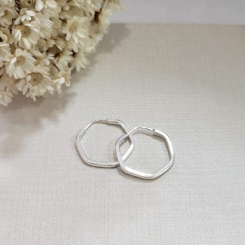 ARGOLA HEXAGONAL 1,8CM