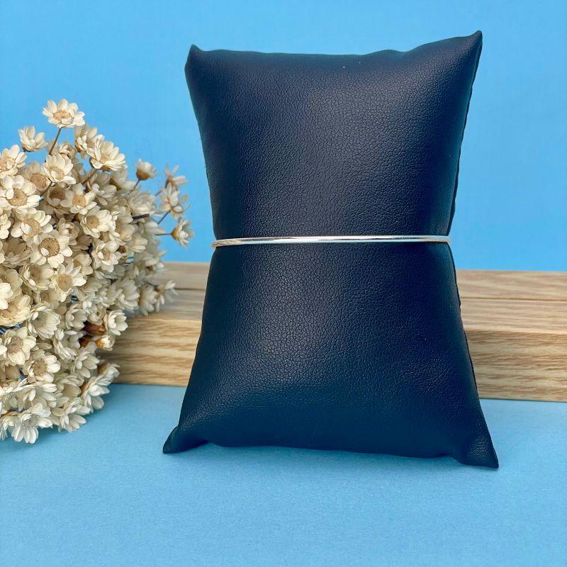 BRACELETE DE PRATA 925 OVAL FIO REDONDO FECHO NA LATERAL