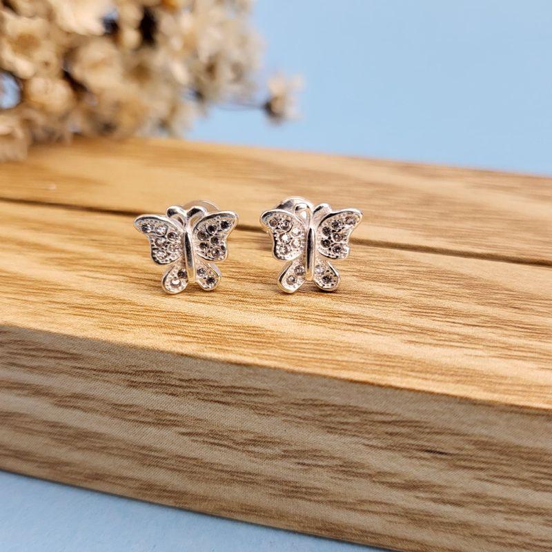 BRINCO DE PRATA 925 BORBOLETA CRAVEJADA COM ANTENINHAS