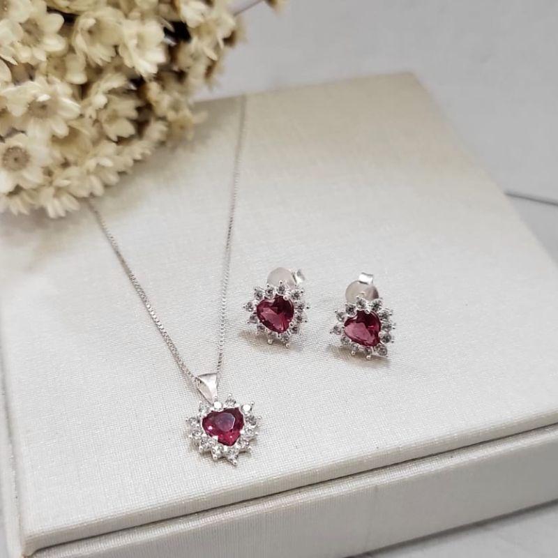 CONJUNTO CORACAO COR ROSA CRAVEJADO