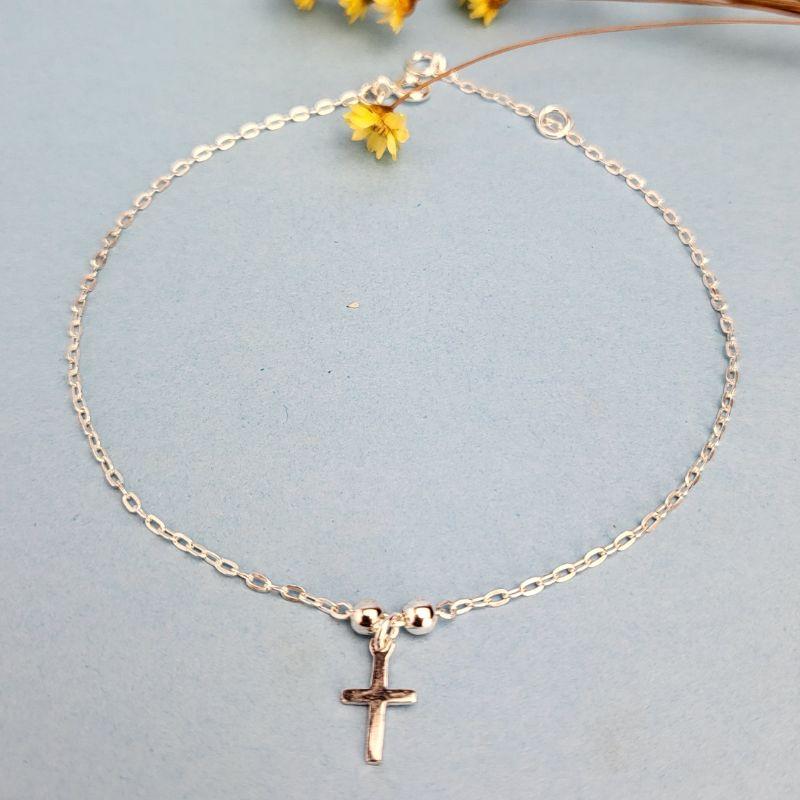 TONOZELEIRA DE PRATA 925 ELO CARTIER COM DUAS BOLAS E PINGENTE CRUZ TAM25CM