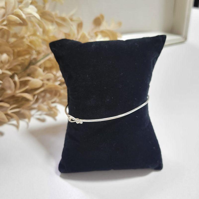 BRACELETE DE PRATA 925 OVAL FIO REDONDO FECHO NA LATERAL