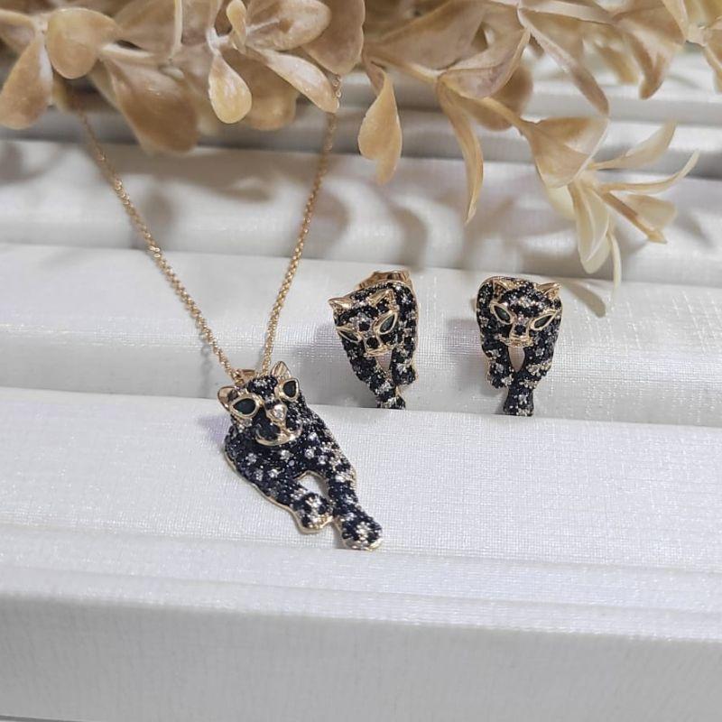 CONJUNTO DE LUXO GUEPARDO CRAVEJADO COLEÇÃO SAVANA BANHADO A OURO 18K TAM40CM