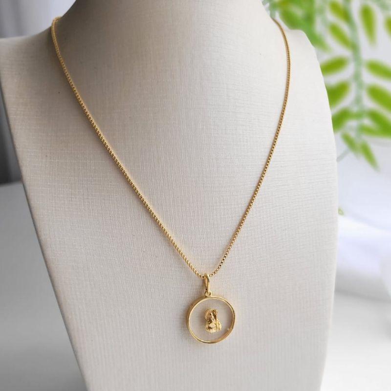 GARGANTILHA PINGENTE REDONDO TRANSPARENTE IMAGEM SÃO BENTO BANHADO A OURO 18K TAM45CM