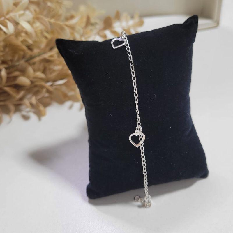 Pulseira infantil com pingente tres coracoes vazados prata 925 TAM15CM