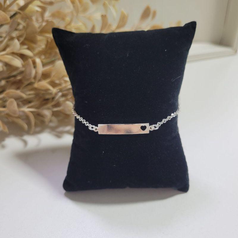 Pulseira infantil plaquinha lisa com coracao vazado prata 925 TAM15CM