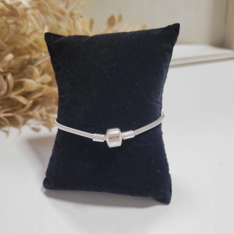 Pulseira pandora com fecho redondo largo  liso 19 cm  prata 925 TAM19CM