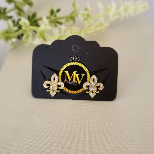 BRINCO SIMBOLO DUDALINA TODO CRAVEJADO BANHADO A OURO 18K