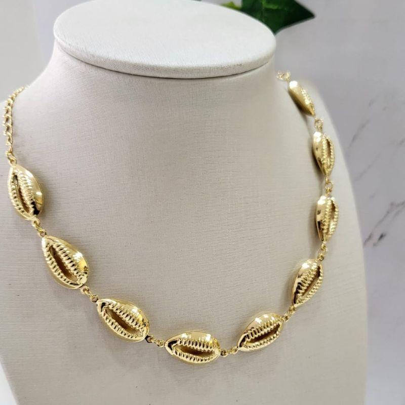 Gargantilha buzios banhada a ouro 18k TAM40CM