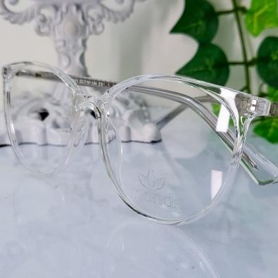 Armacao para oculos de grau feminino redondo todo transparente