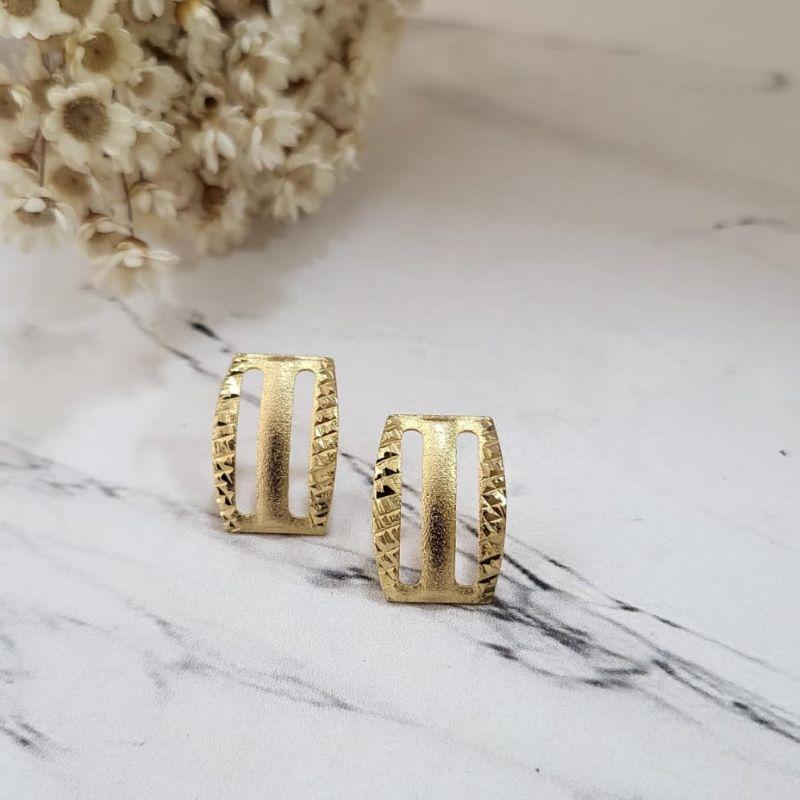 BRINCO OURINHO 1 ARO FOSCO E 2 BRILHANTES BANHADO A OURO 18K