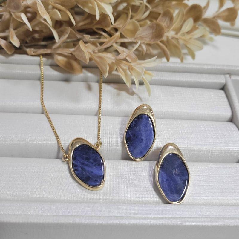 Conjunto com pedras naturais oval sodalita banhado a ouro 18K TAM43CM