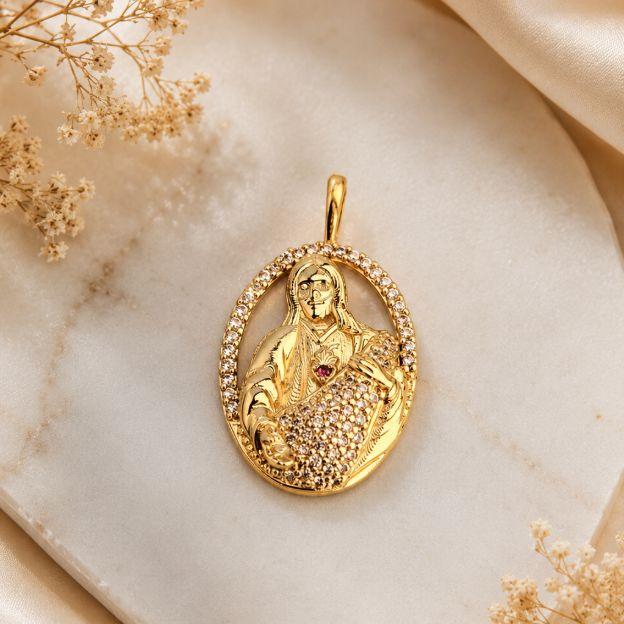 PINGENTE SAGRADO CORAÇÃO DE JESUS CRAVEJADO BANHADO A OURO 18K